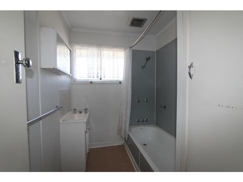 14 Henty Street, Woodridge QLD 4114