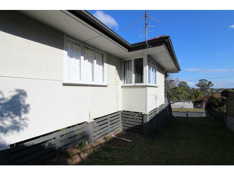 14 Henty Street, Woodridge QLD 4114