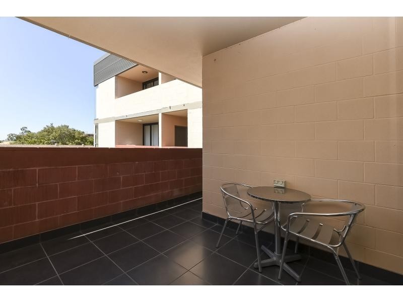 23/25 Blackwood Road, Logan Central QLD 4114