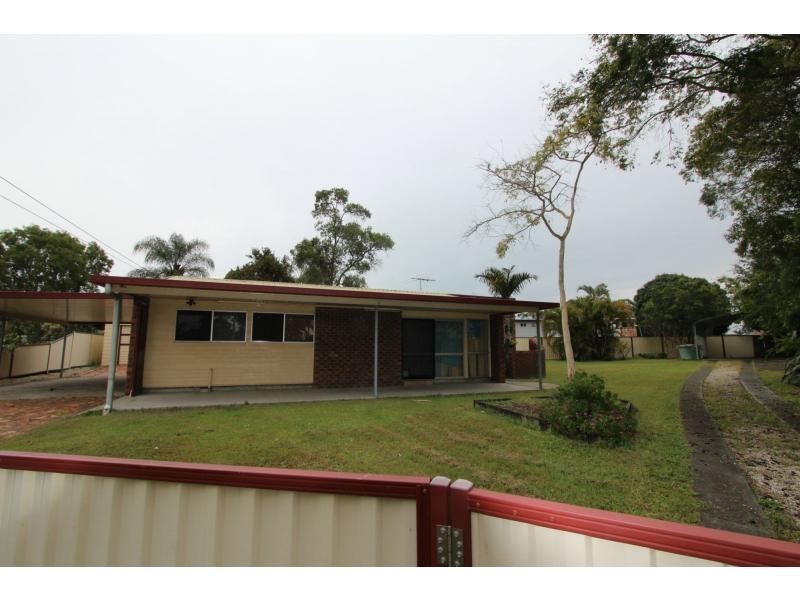 13 Lacebark Street, Crestmead QLD 4132