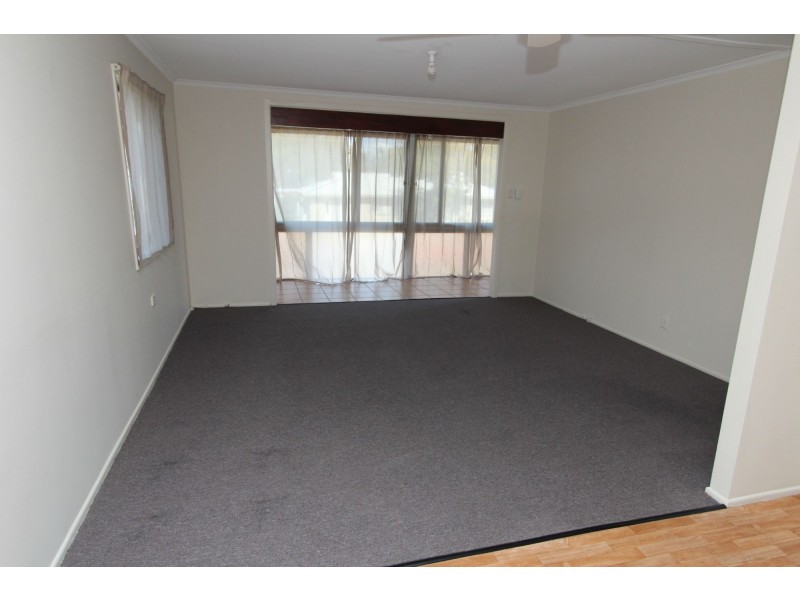 16 Lowanna Street, Slacks Creek QLD 4127