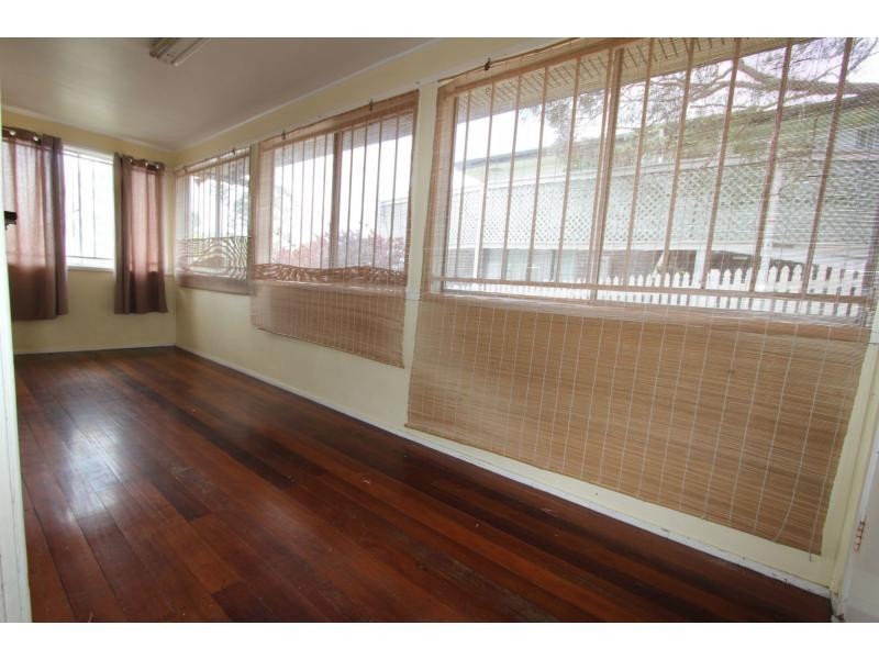 81 Smith Road, Woodridge QLD 4114