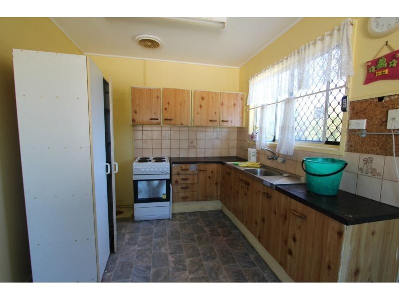 15 Walter Street, Logan Central QLD 4114