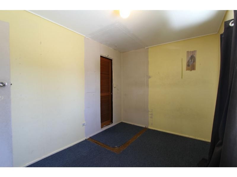 15 Walter Street, Logan Central QLD 4114