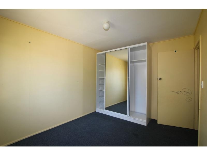 15 Walter Street, Logan Central QLD 4114