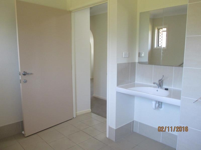 69 Winifred Street, Kuraby QLD 4112