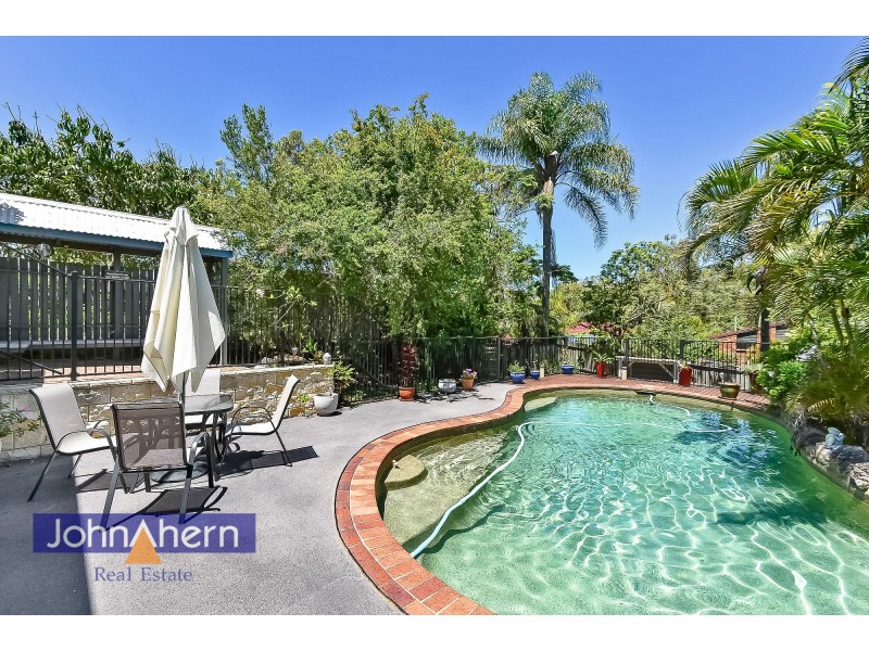 85 Greenview Street, Rochedale South QLD 4123