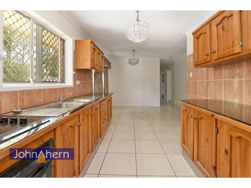 20 Birch Street, Kingston QLD 4114