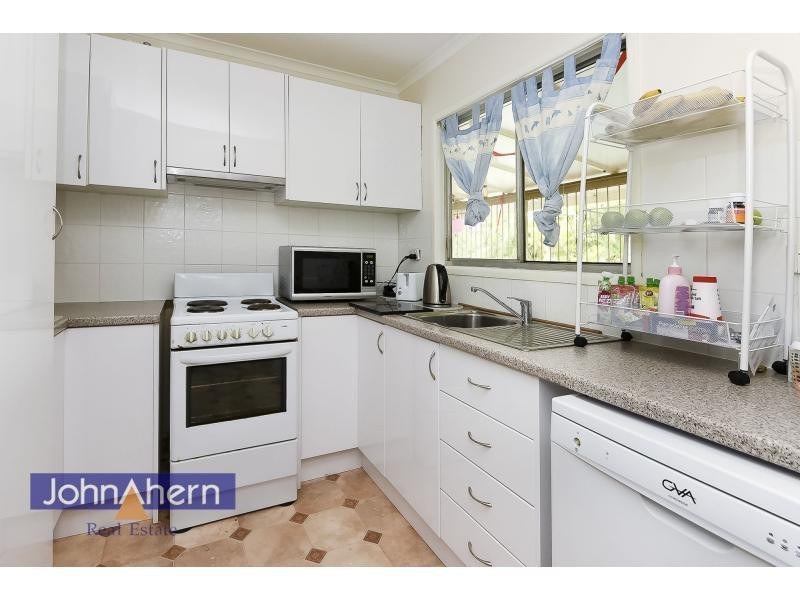 7 Chestnut Street, Logan Central QLD 4114