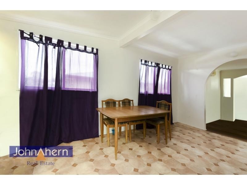 7 Chestnut Street, Logan Central QLD 4114