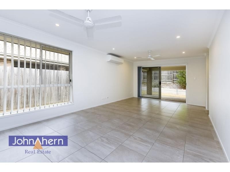 72 Goundry Drive, Holmview QLD 4207