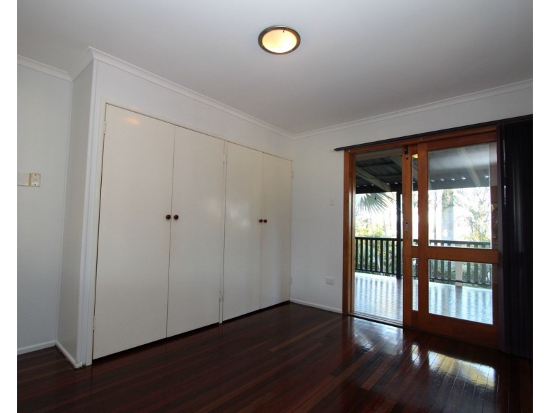 9 Burke Street, Woodridge QLD 4114