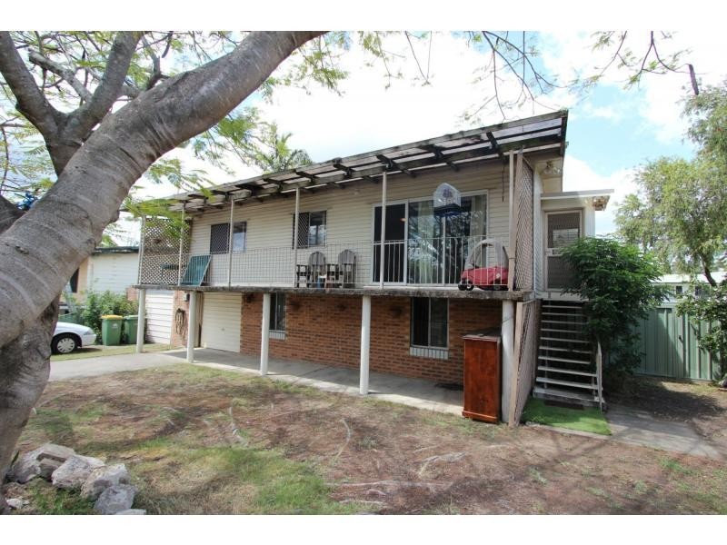 8 Poinciana Street, Kingston QLD 4114