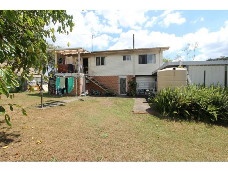 8 Poinciana Street, Kingston QLD 4114