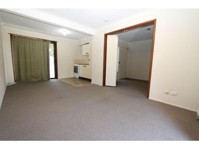 9/41 Defiance Road, Woodridge QLD 4114