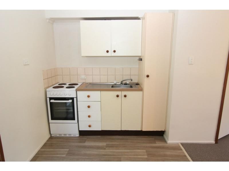 9/41 Defiance Road, Woodridge QLD 4114