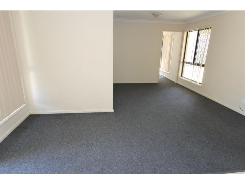 37 Aberdeen Crescent, Kuraby QLD 4112