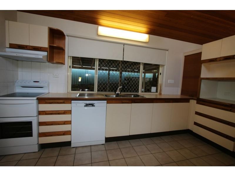 58 Jilbard Drive, Springwood QLD 4127