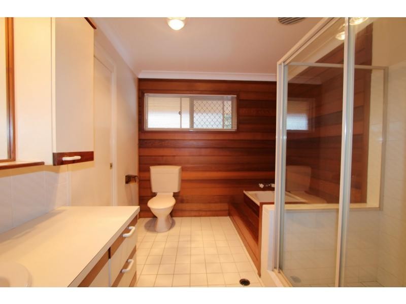 58 Jilbard Drive, Springwood QLD 4127