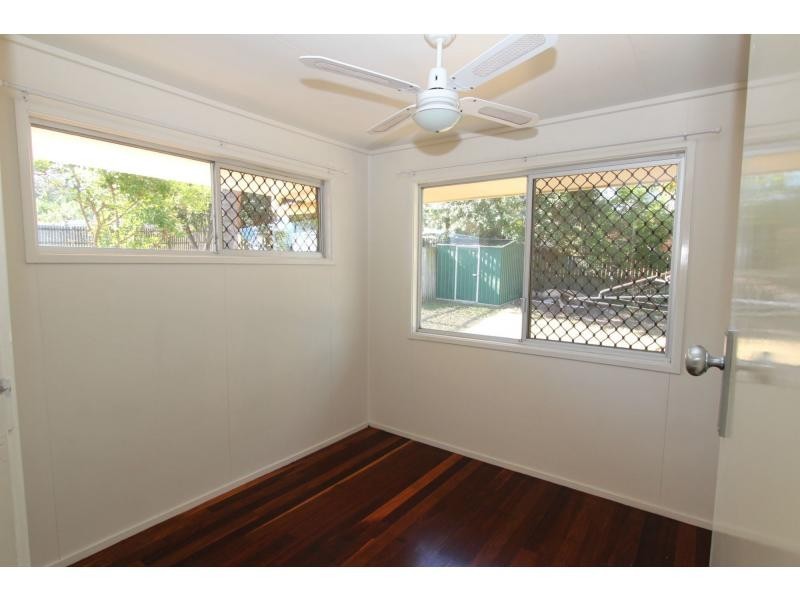 7 Natalie Street, Slacks Creek QLD 4127
