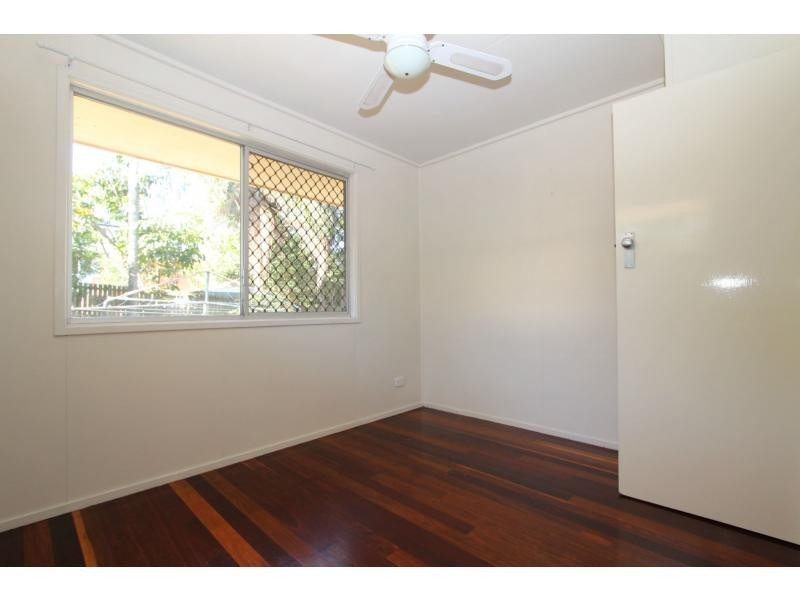 7 Natalie Street, Slacks Creek QLD 4127