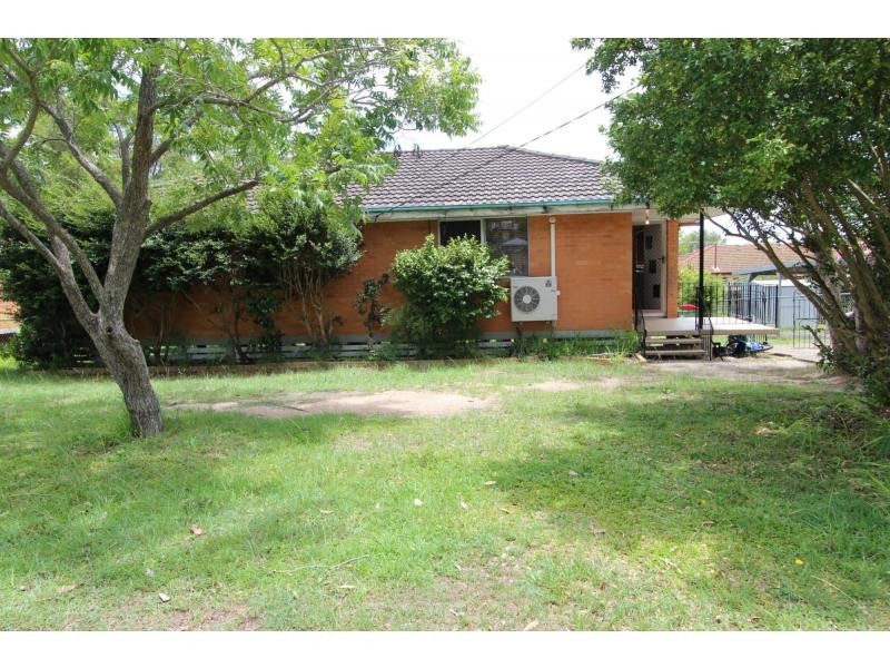 18 Baringa Avenue, Logan Central QLD 4114