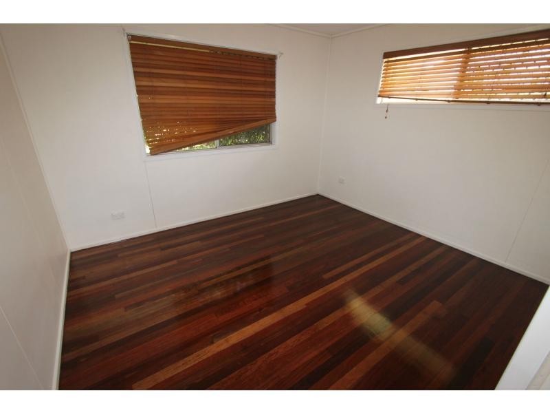 18 Baringa Avenue, Logan Central QLD 4114