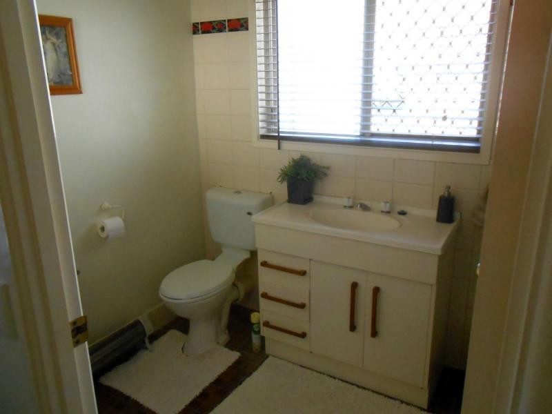 27/18 Defiance Road, Logan Central QLD 4114