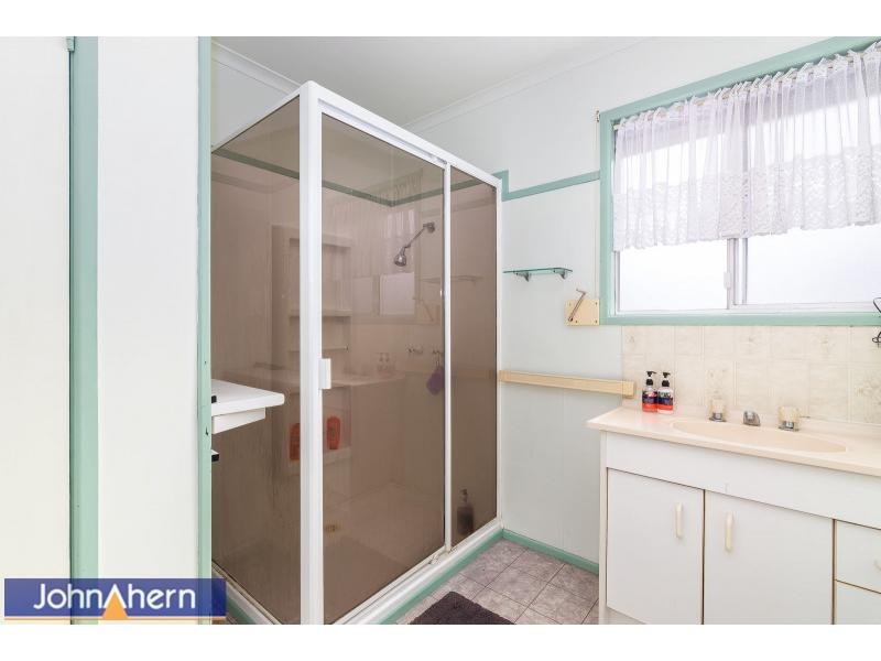 27 Coach Street, Slacks Creek QLD 4127