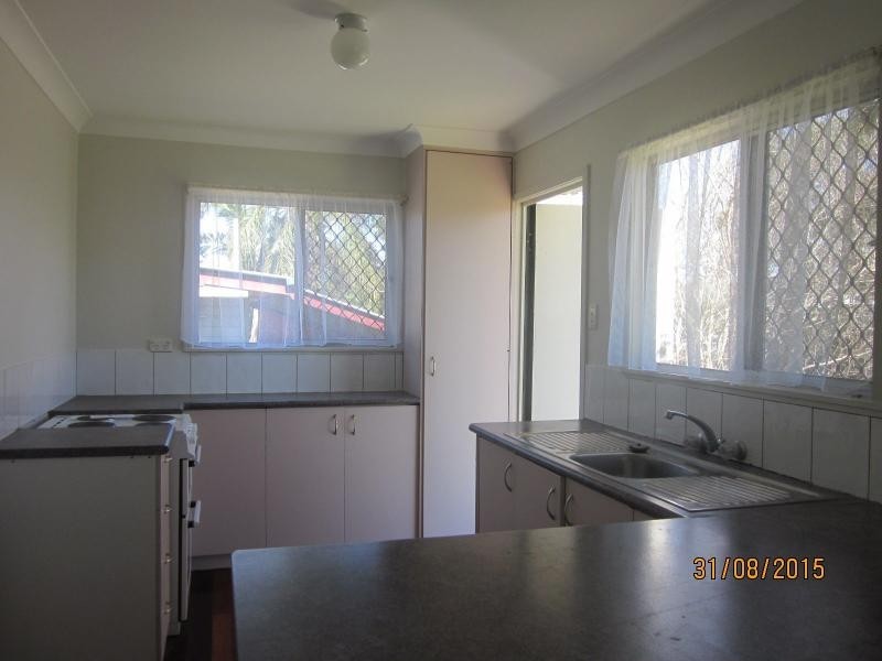 12 Sylvania Street, Logan Central QLD 4114