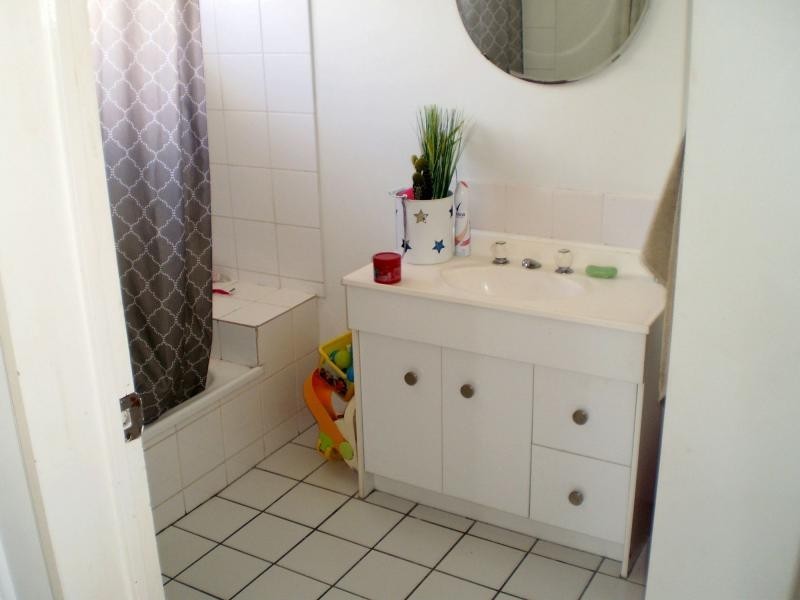 10 Carcoola Street, Kingston QLD 4114