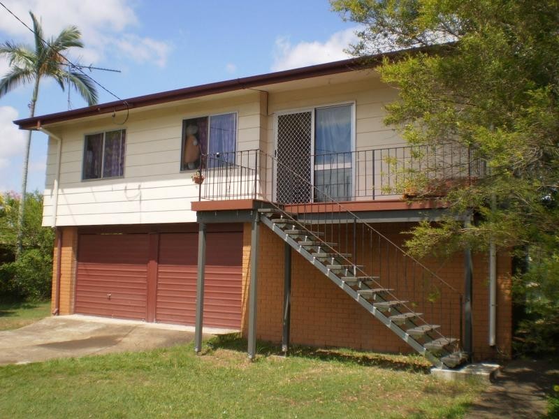 10 Carcoola Street, Kingston QLD 4114