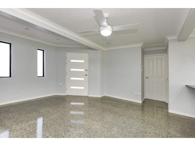 6 Carcoola Street, Kingston QLD 4114