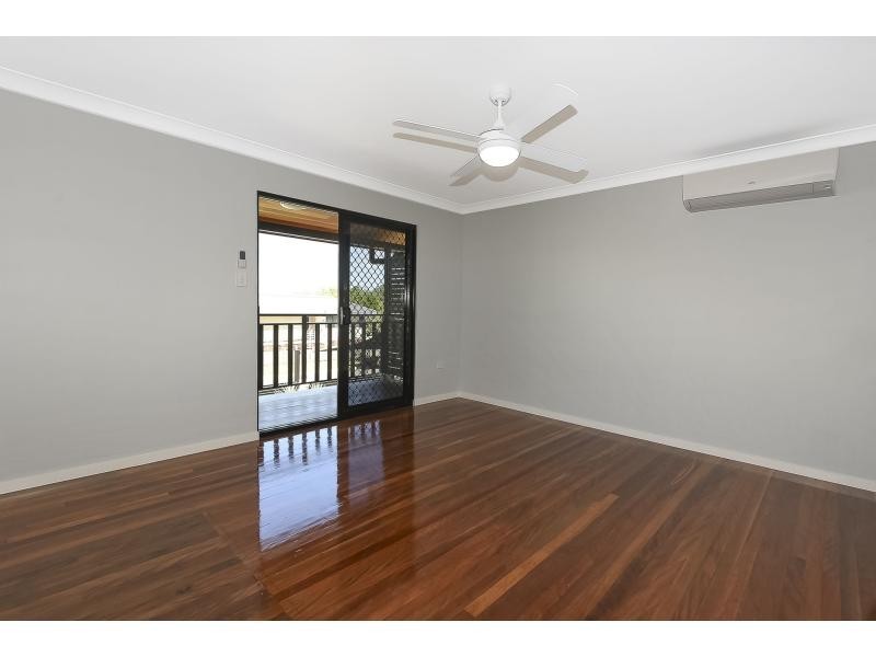 6 Carcoola Street, Kingston QLD 4114