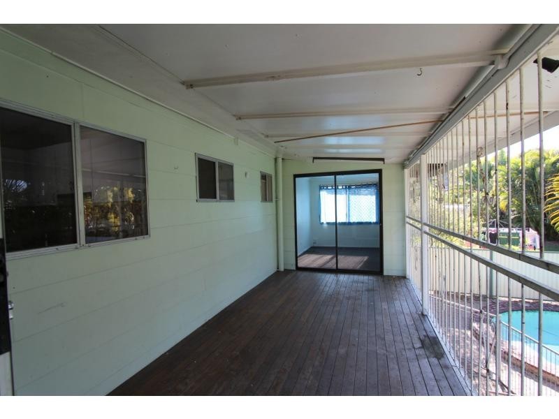 7 Chestnut Street, Logan Central QLD 4114
