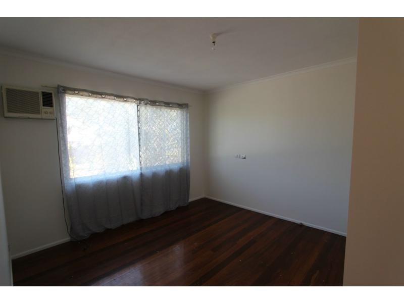 7 Chestnut Street, Logan Central QLD 4114