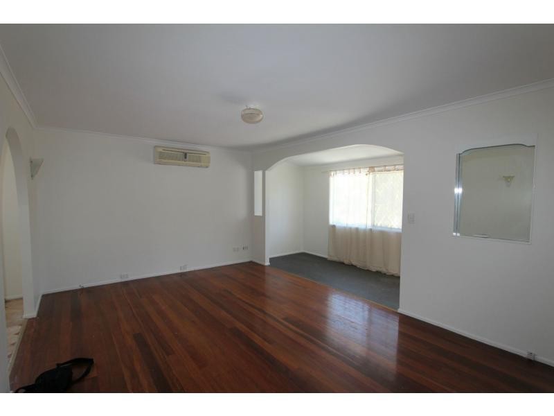 7 Chestnut Street, Logan Central QLD 4114