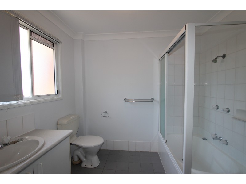 2/132 Smith Road, Woodridge QLD 4114