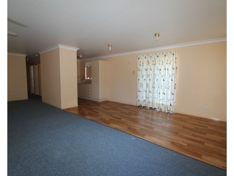 18 Yalumba Street, Kingston QLD 4114