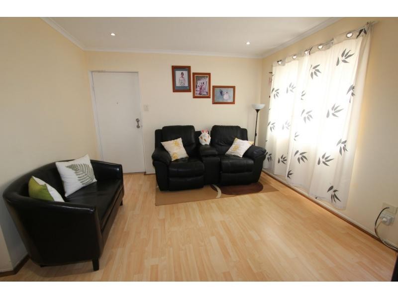 5/28 Defiance Road, Logan Central QLD 4114