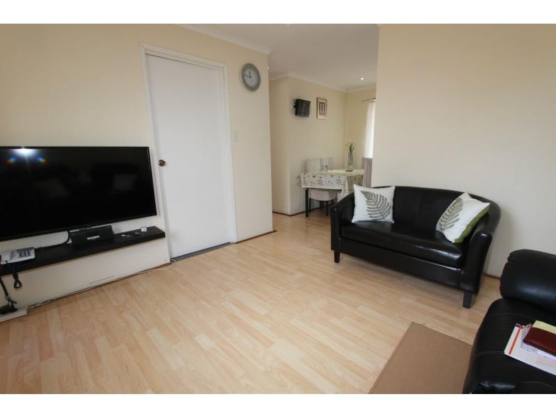 5/28 Defiance Road, Logan Central QLD 4114