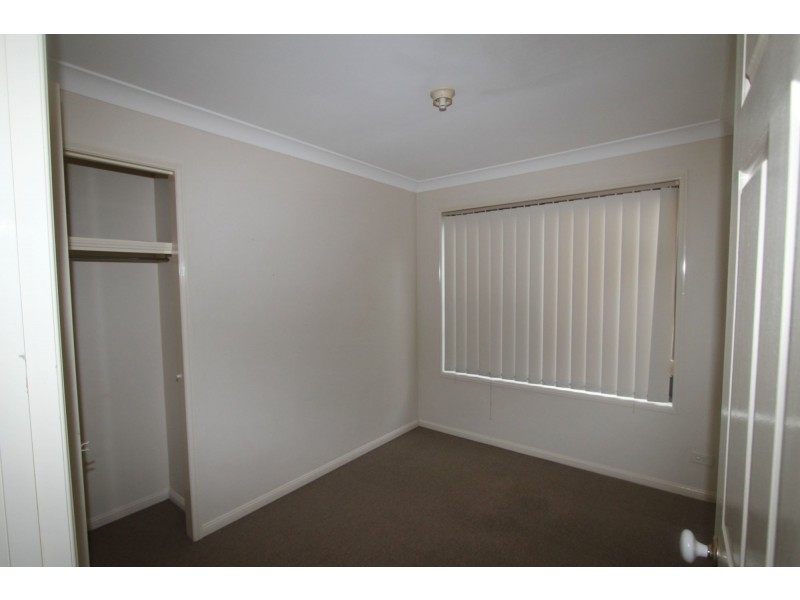 4 Peachface Street, Loganlea QLD 4131