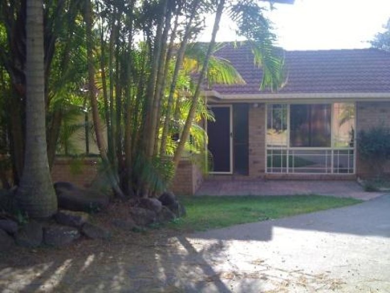 8 Warren Court, Loganlea QLD 4131