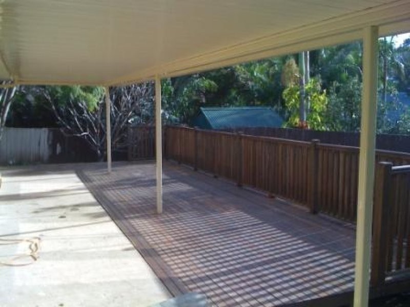 8 Warren Court, Loganlea QLD 4131