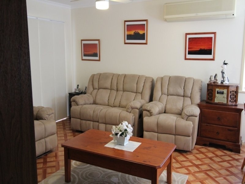 12 Licola Street, Woodridge QLD 4114