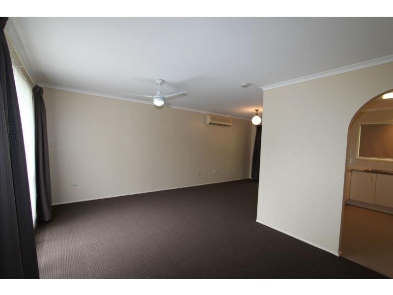 30 Bellatrix Drive, Kingston QLD 4114