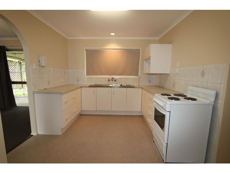 30 Bellatrix Drive, Kingston QLD 4114