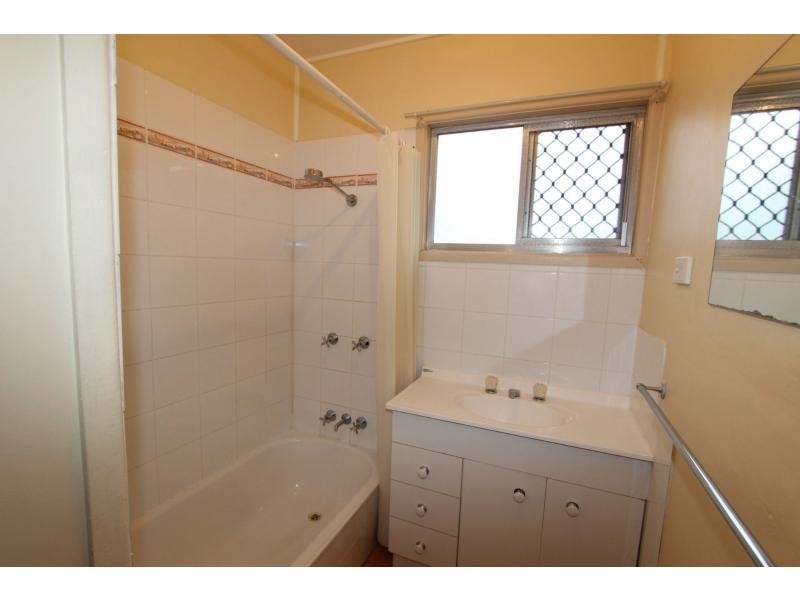 24 Murrajong Road, Springwood QLD 4127