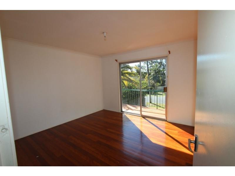 8 Edith Street, Kingston QLD 4114