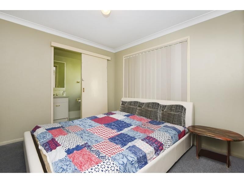 22 Buttercup Close, Meadowbrook QLD 4131